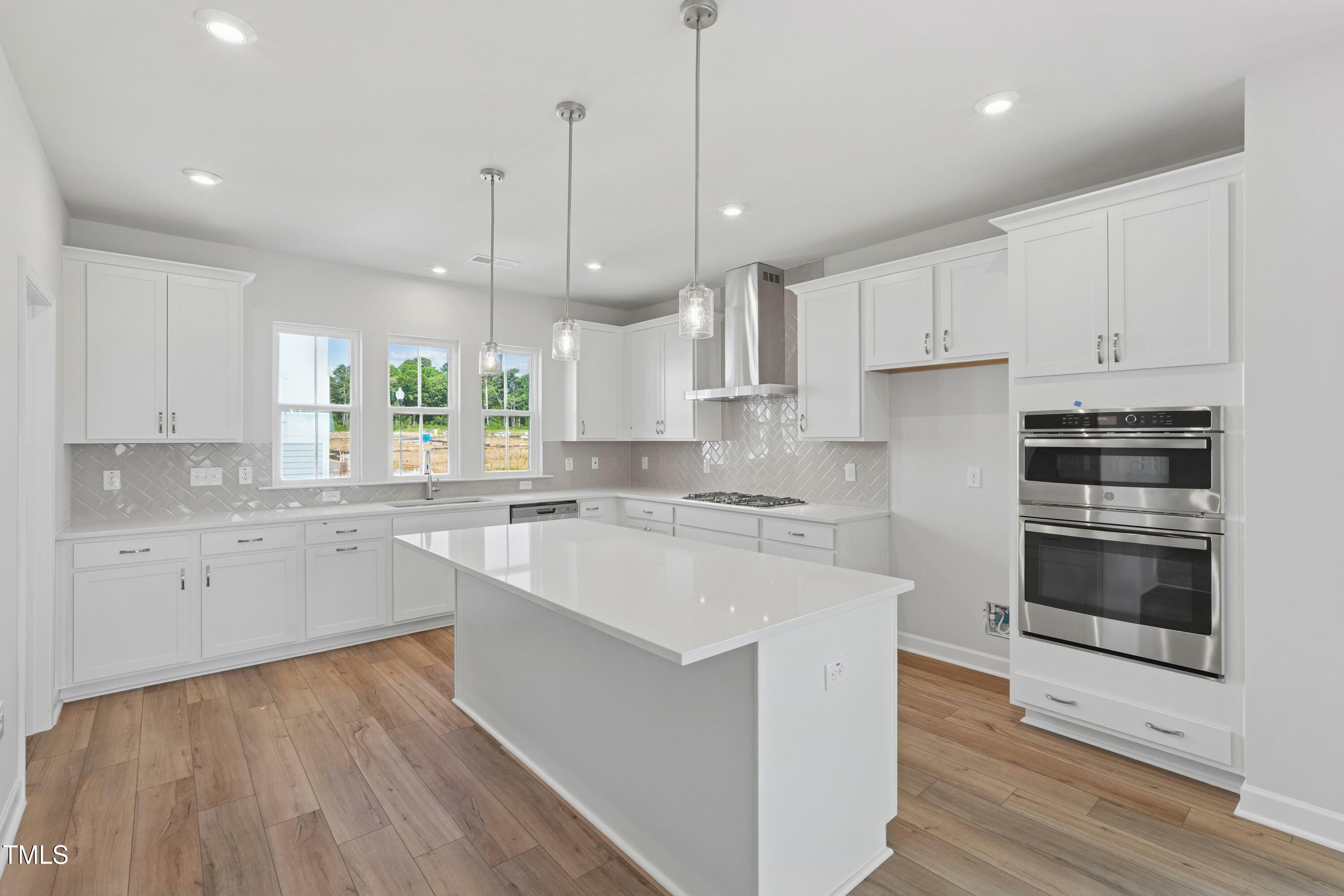 Property Photo: 800 Hillfarm Drive NC 27587