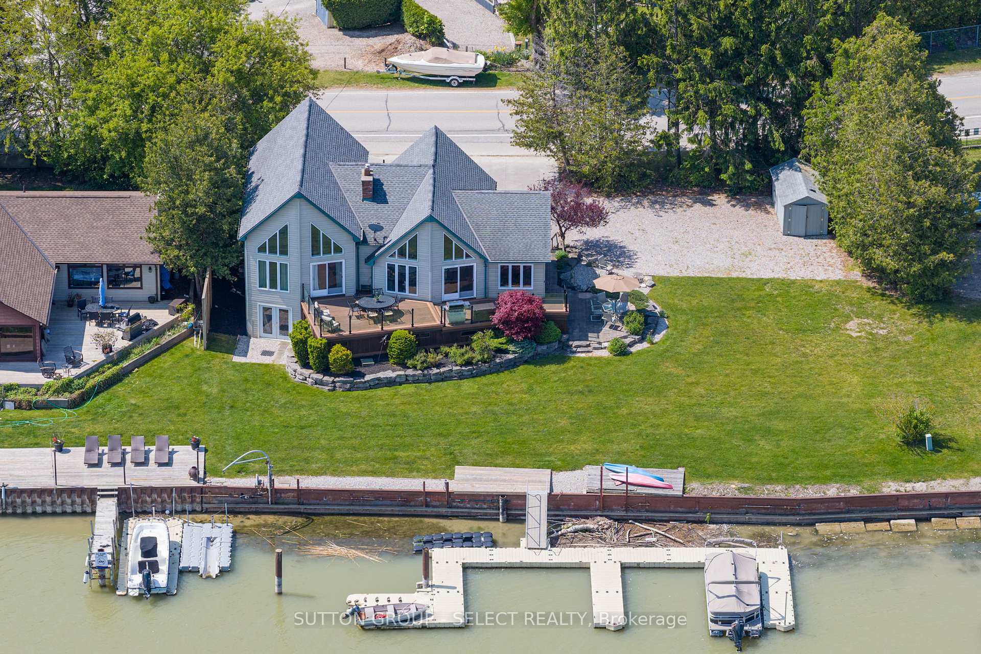 Property Photo: 7474 Riverside Drive ON N0M 2L0