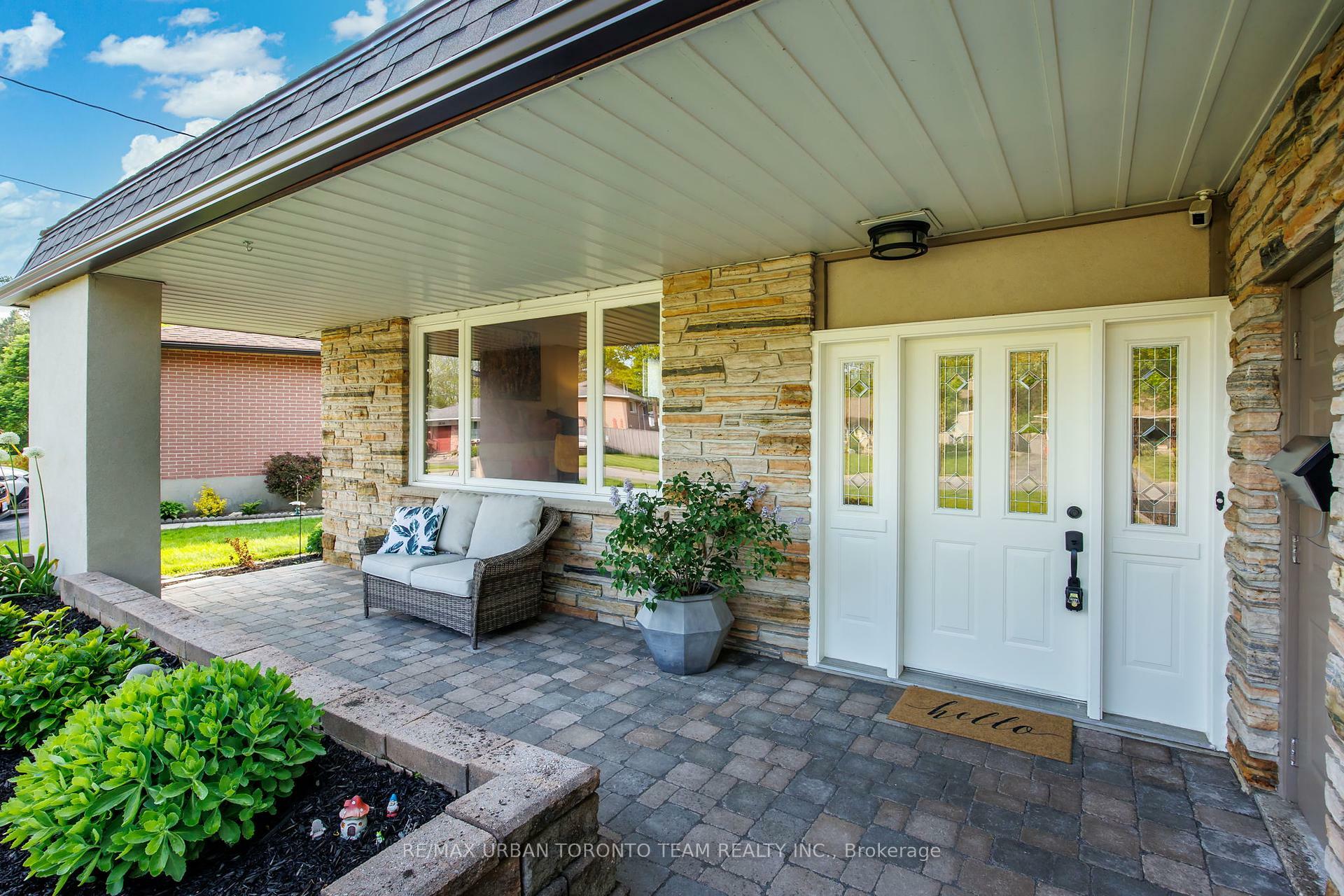 Property Photo:  57 Ravine Park Crescent  ON M1C 2M5 