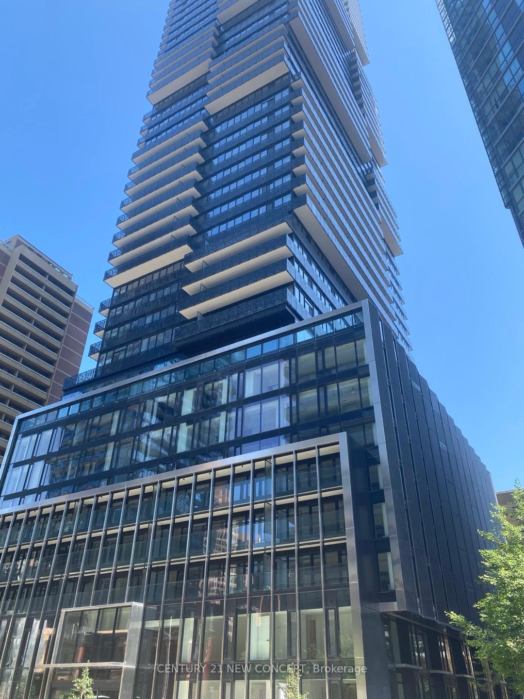 55 Charles Street E 805  Toronto ON M4Y 0J1 photo