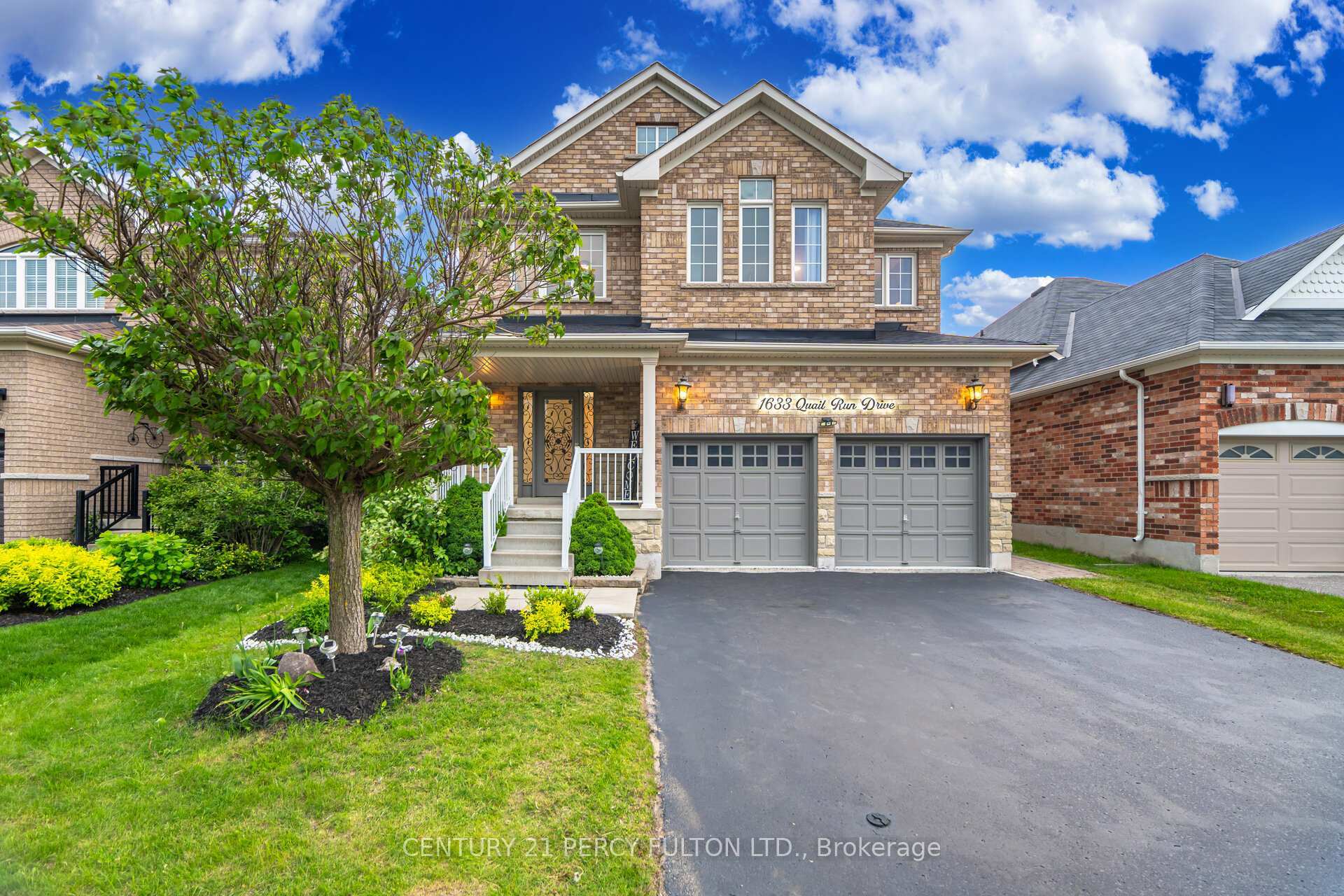 Photo de la propriété: 1633 Quail Run Drive ON L1K 0L9