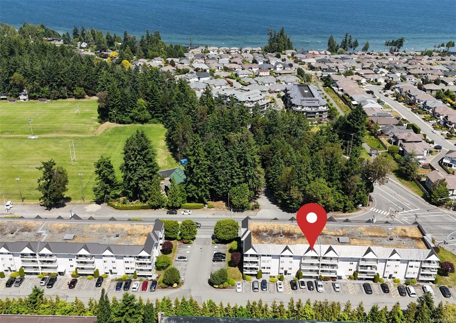 Property Photo: 6711 Dover Rd 424 BC V9V 1L9