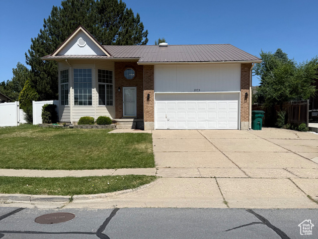 Property Photo: 1973 E Sunset Dr UT 84040