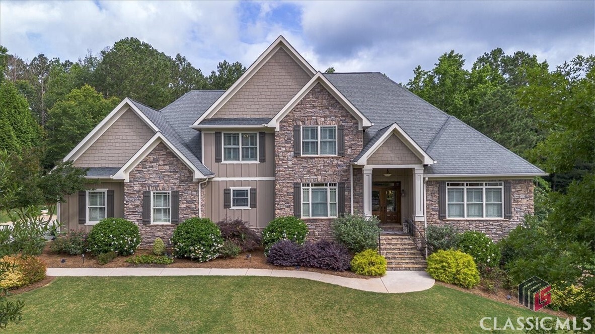 Property Photo: 2481 Lakewood Manor Drive GA 30606