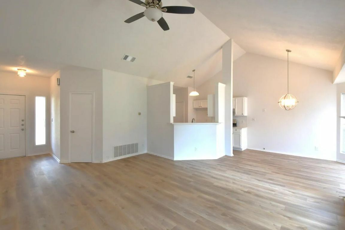 Property Photo: 1900 Purple Sage Cove TX 78681