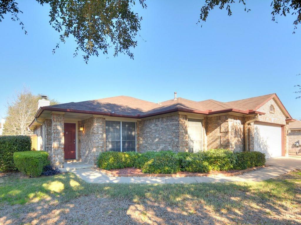 Property Photo: 15724 Cadoz Drive TX 78728