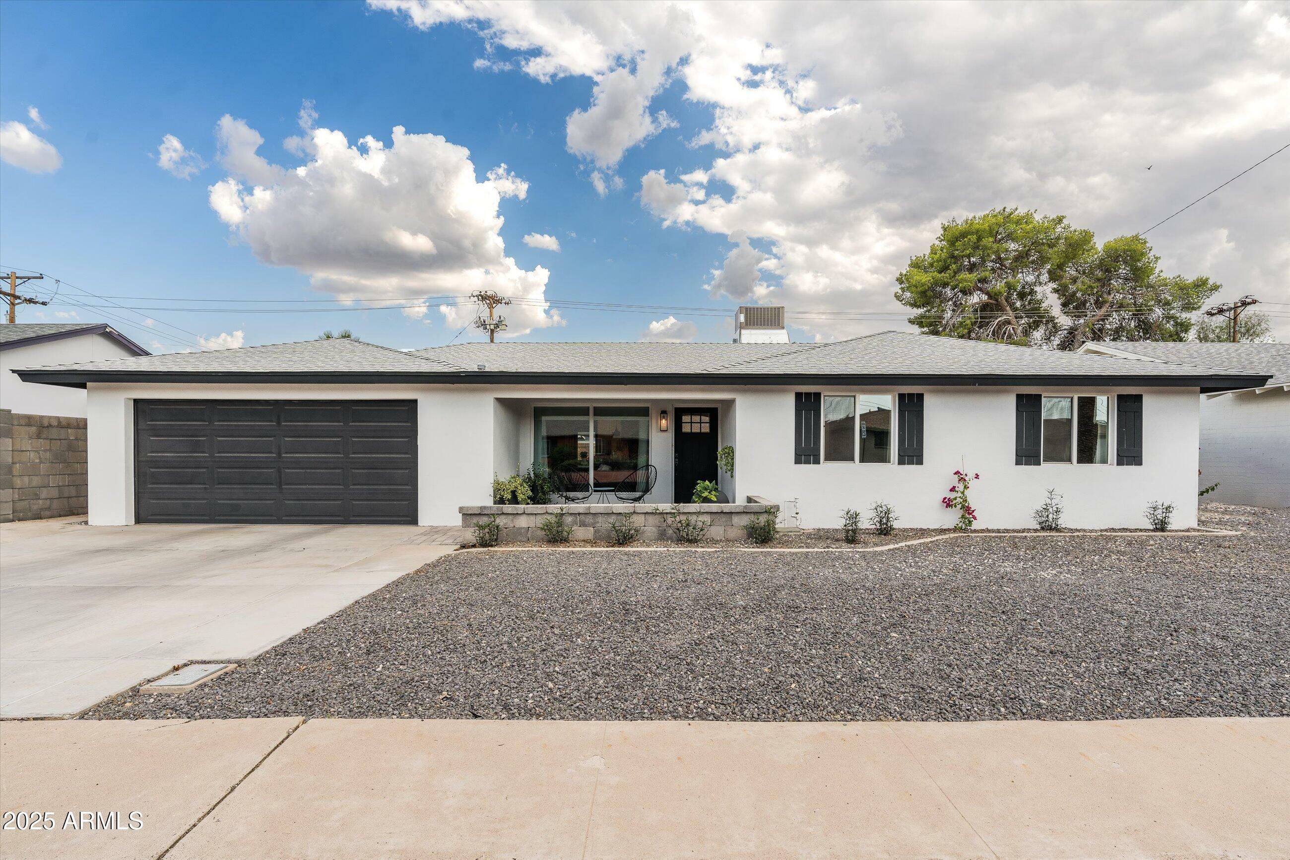 Property Photo: 8341 E Hubbell Street AZ 85257