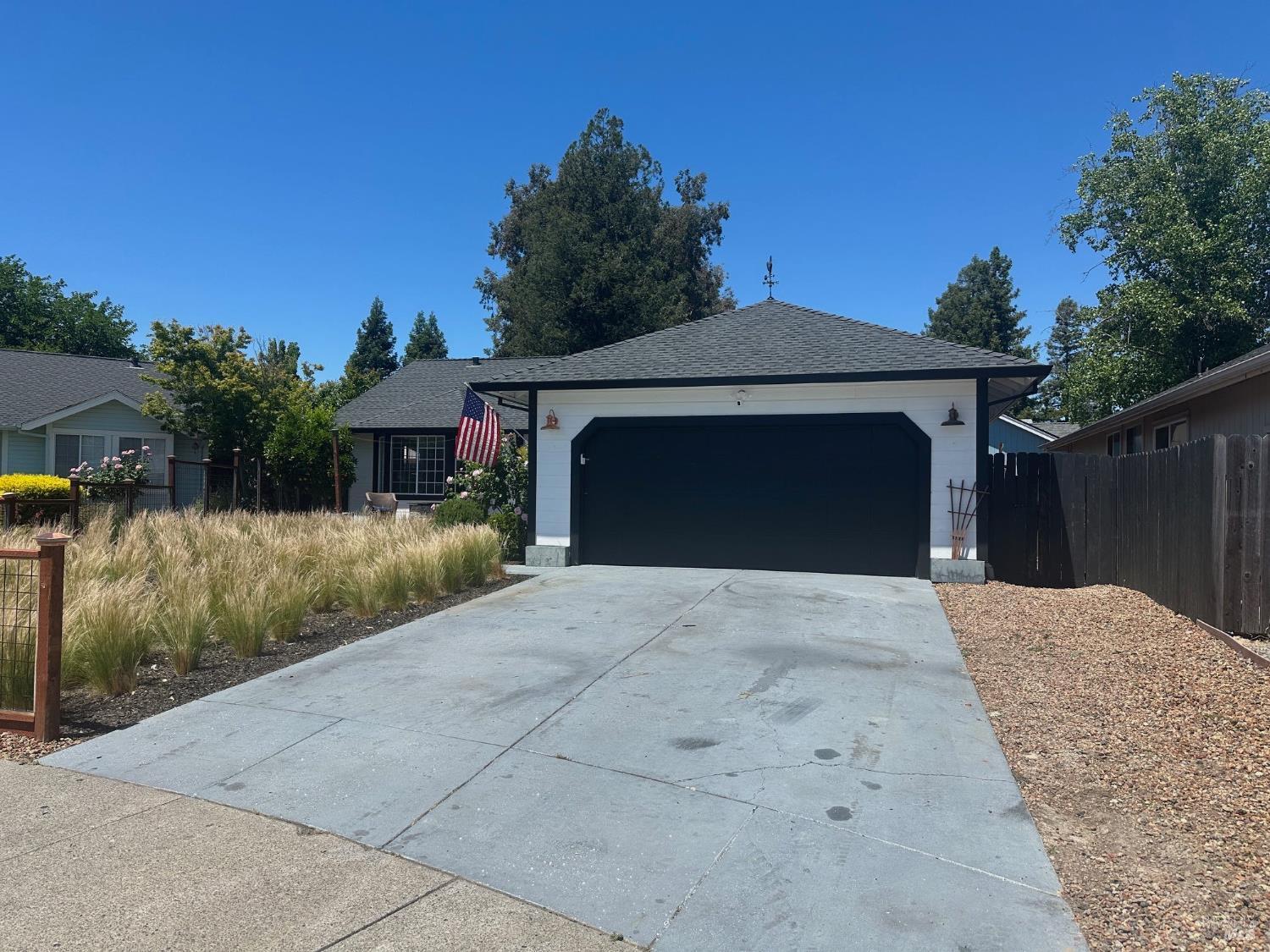 Property Photo: 919 W Starburst Court CA 95492