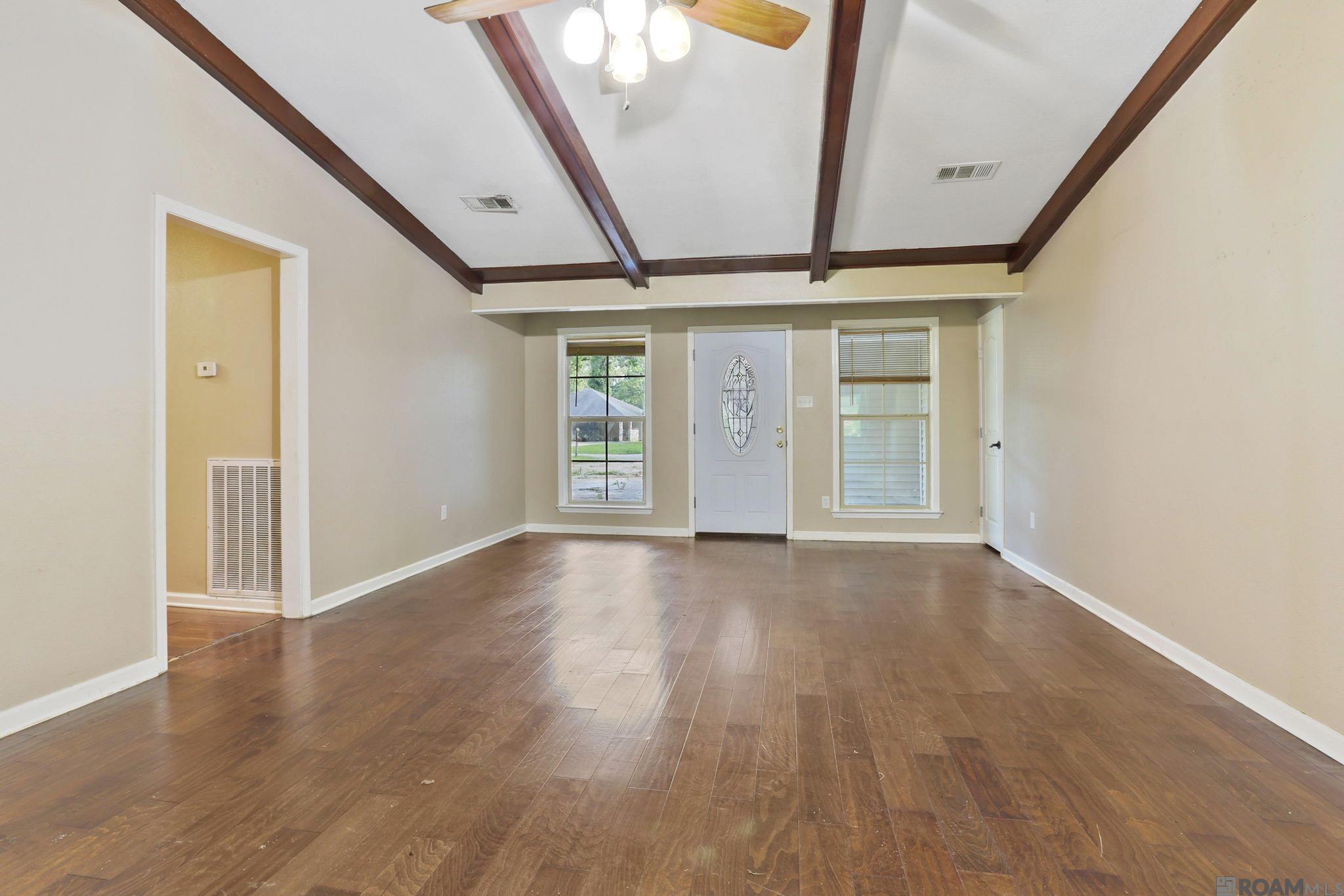 Property Photo: 8907 Cedar Springs Ave LA 70726
