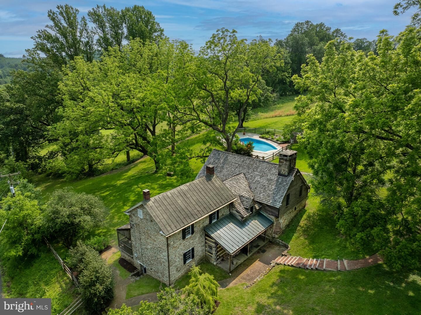 Property Photo:  880 County Park Road  PA 19465 