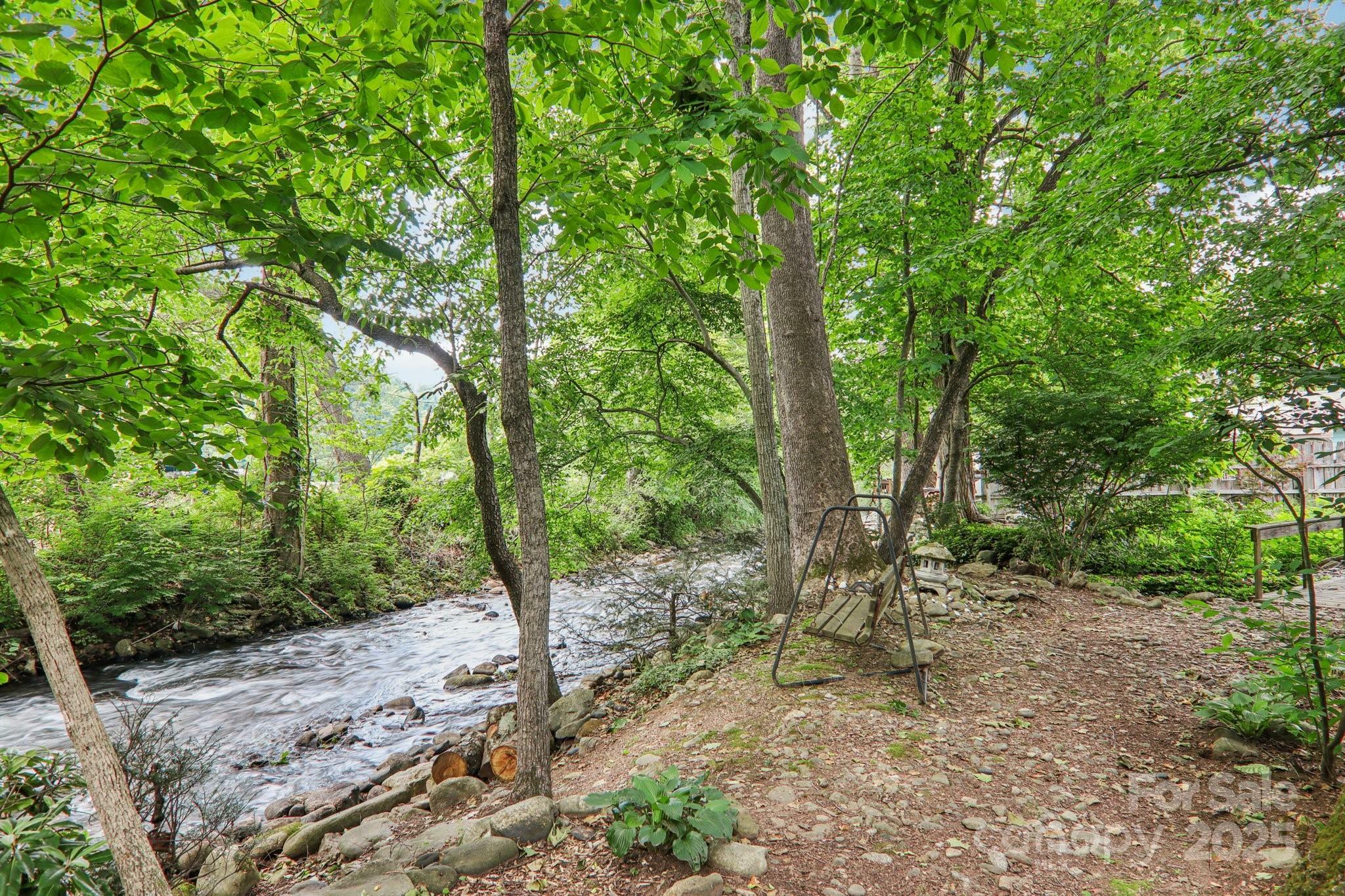 Property Photo: 68 Cornwell Drive NC 28786