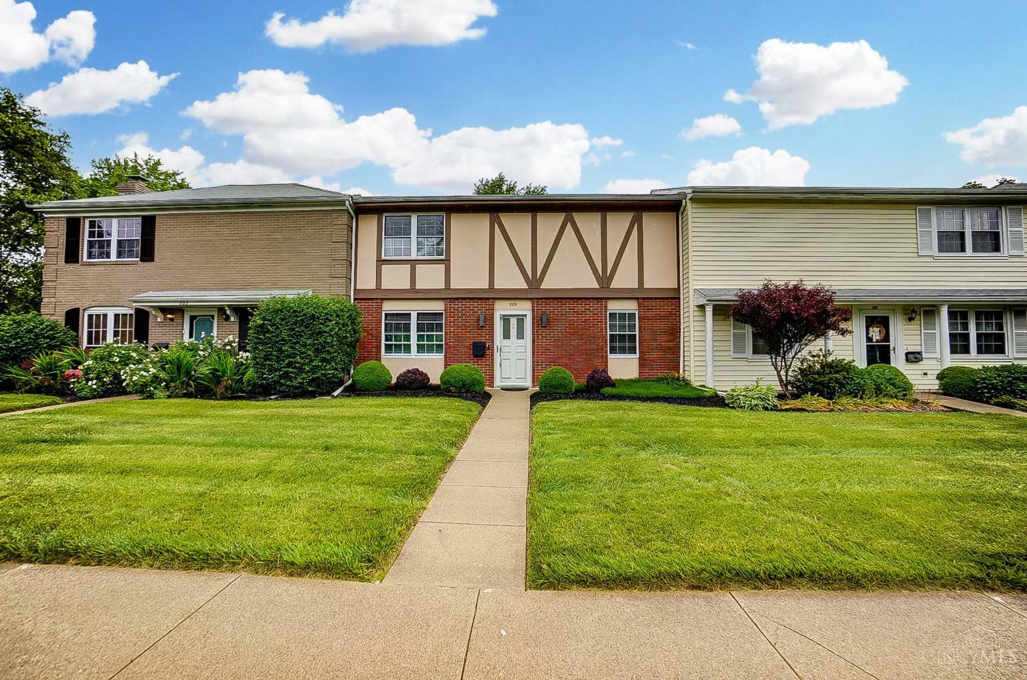 Property Photo: 209 Leyland Park Drive OH 45177