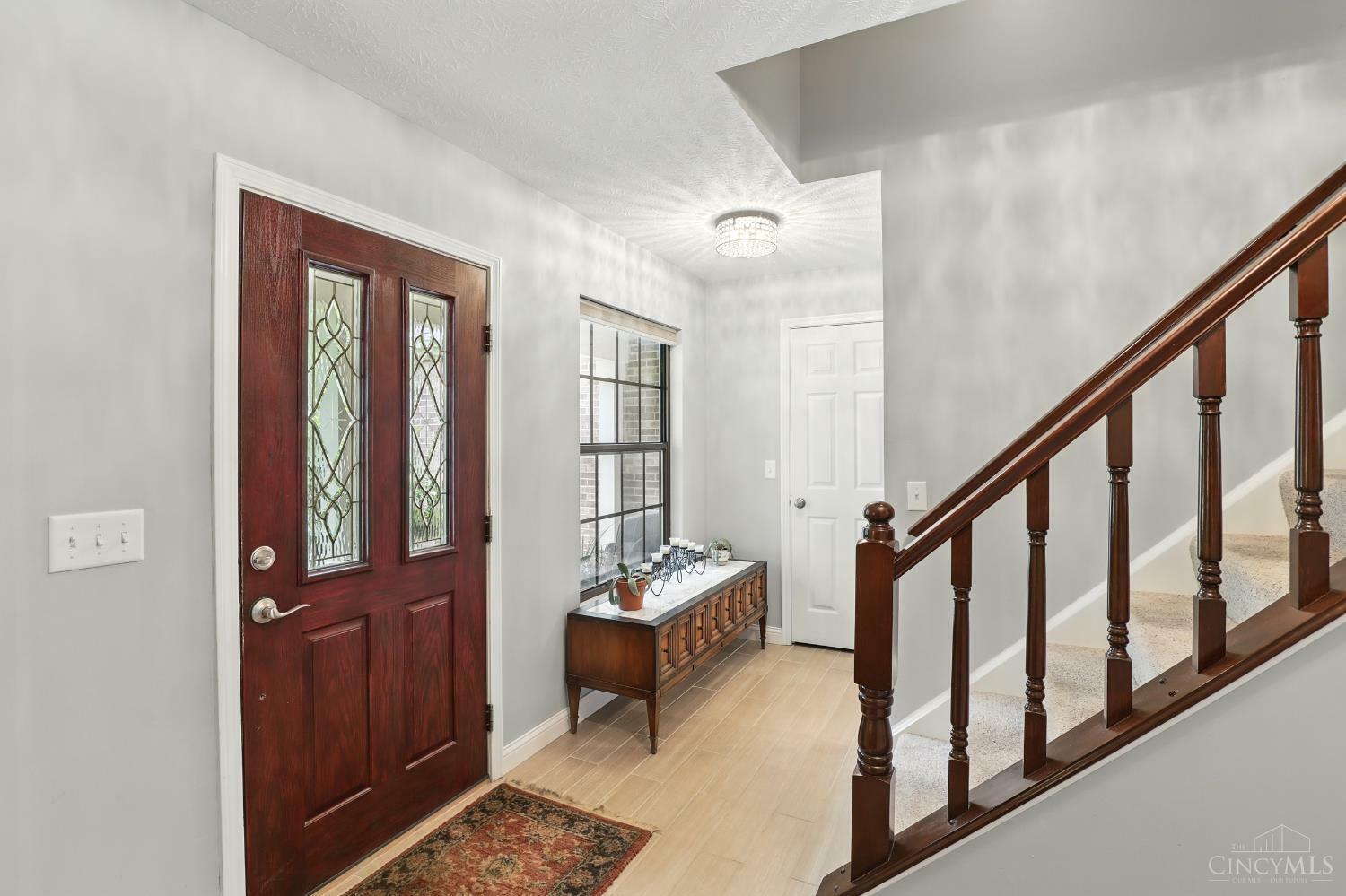 Property Photo:  1186 Cedar Run Court  OH 45103 