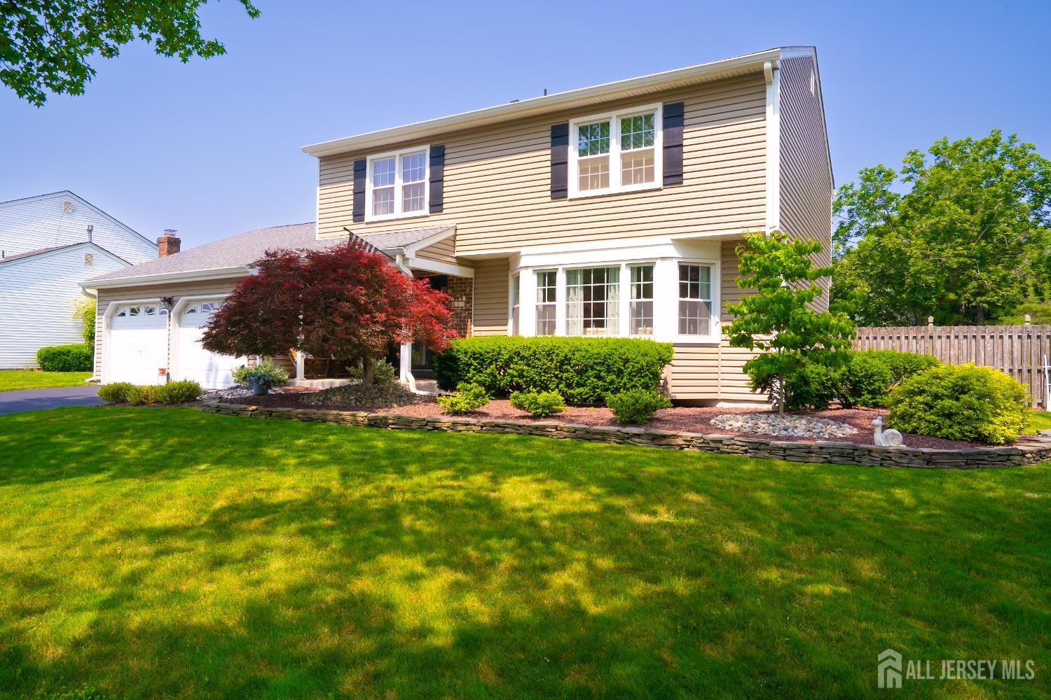 Property Photo: 33 Wetherhill Way NJ 08810