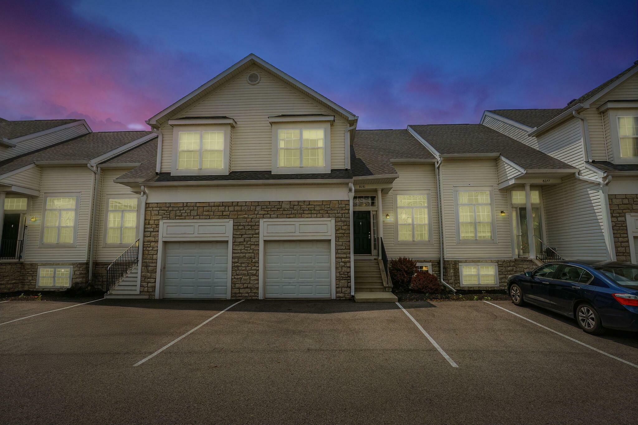 Property Photo: 8281 Deering Oaks Drive OH 43004