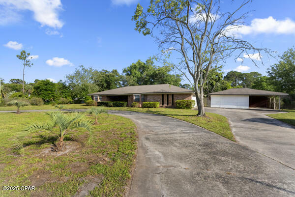 Property Photo: 7425 Laird Street FL 32408