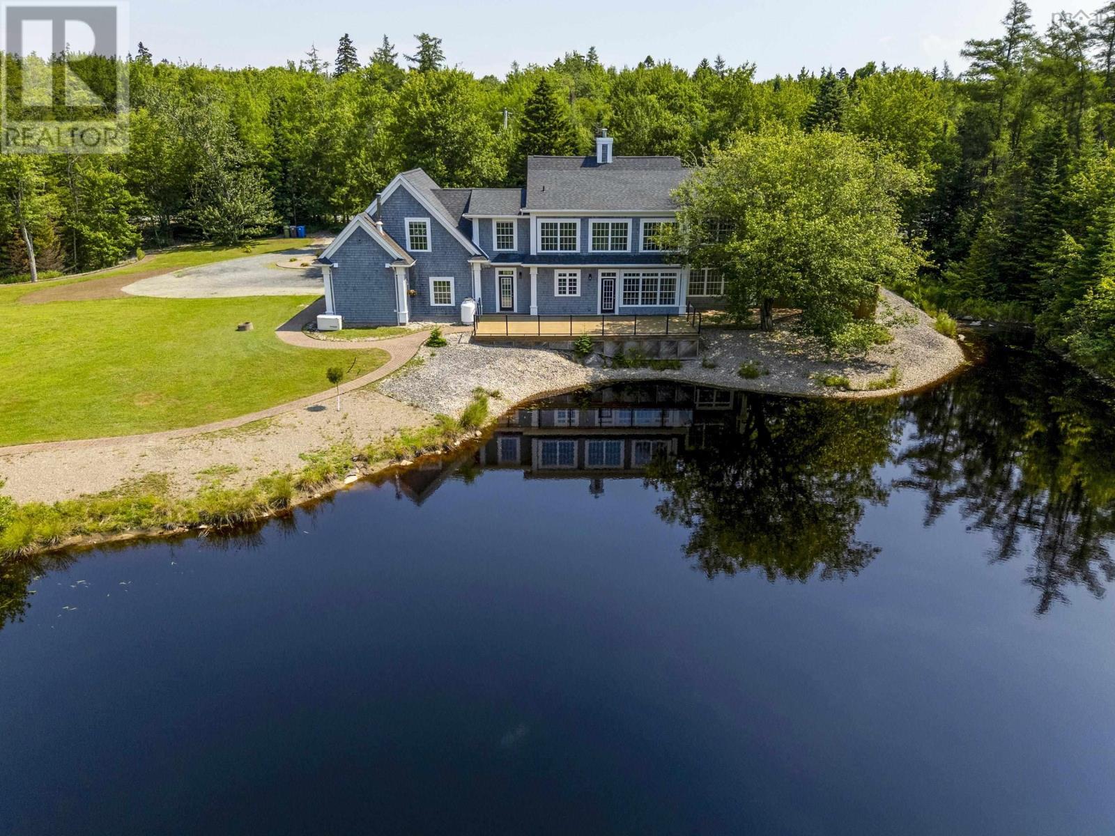 Property Photo: 16 Harvest Lane NS B3Z 1L3