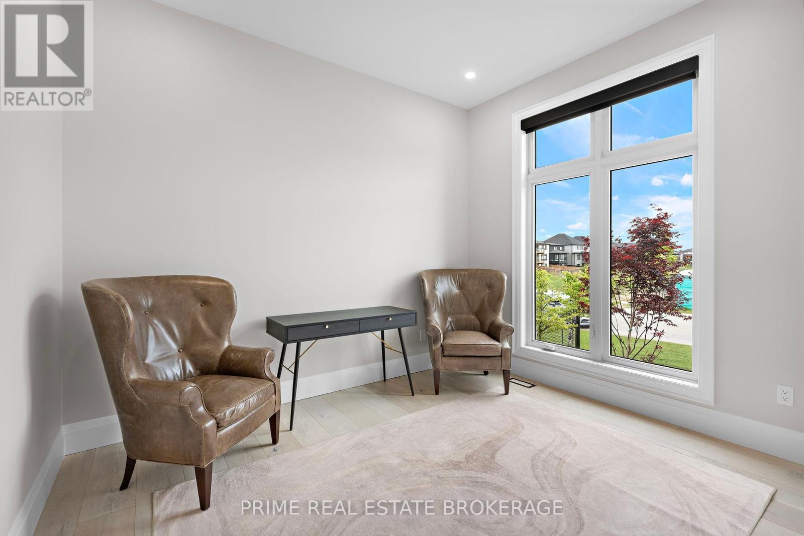 Property Photo: 2540 Bridgehaven Drive ON N6G 0Z7