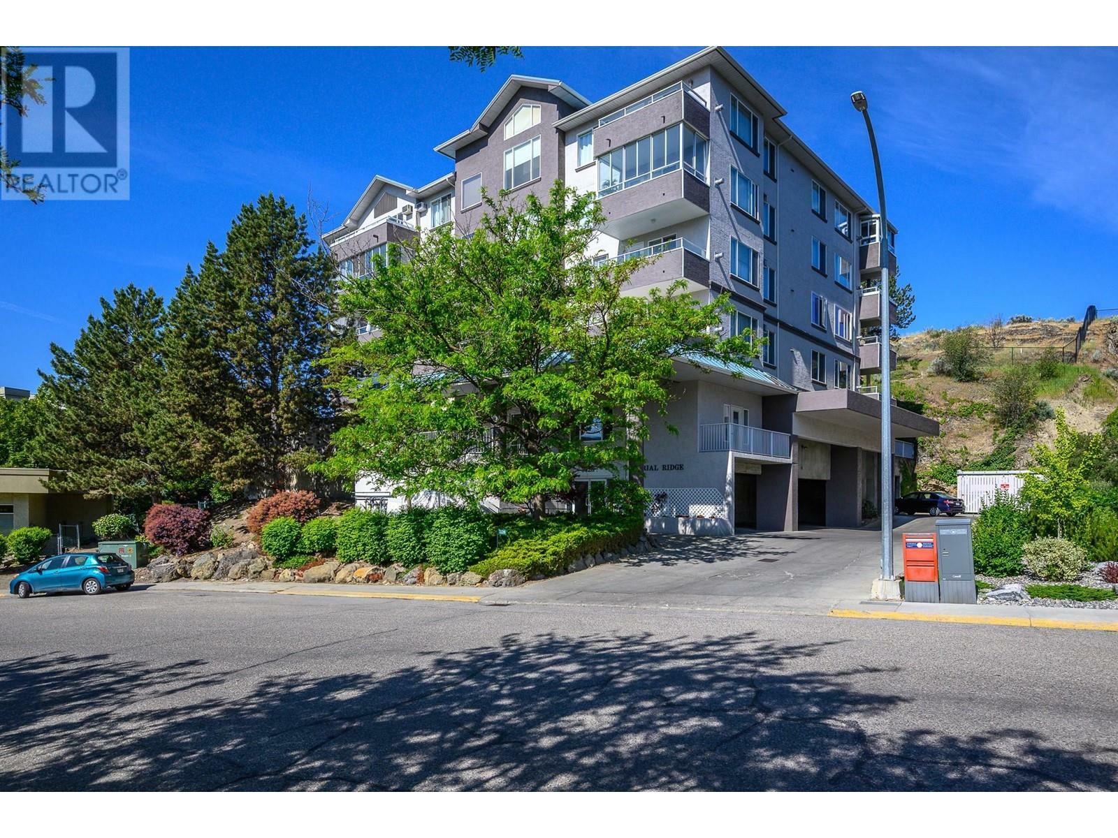Photo de la propriété: 3320 Centennial Drive 408 BC V1T 9M4