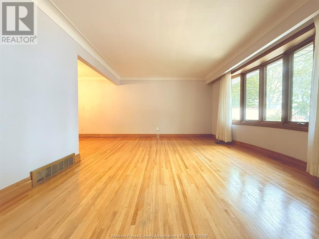 Property Photo: 2585 Randolph Avenue ON N9E 3E1