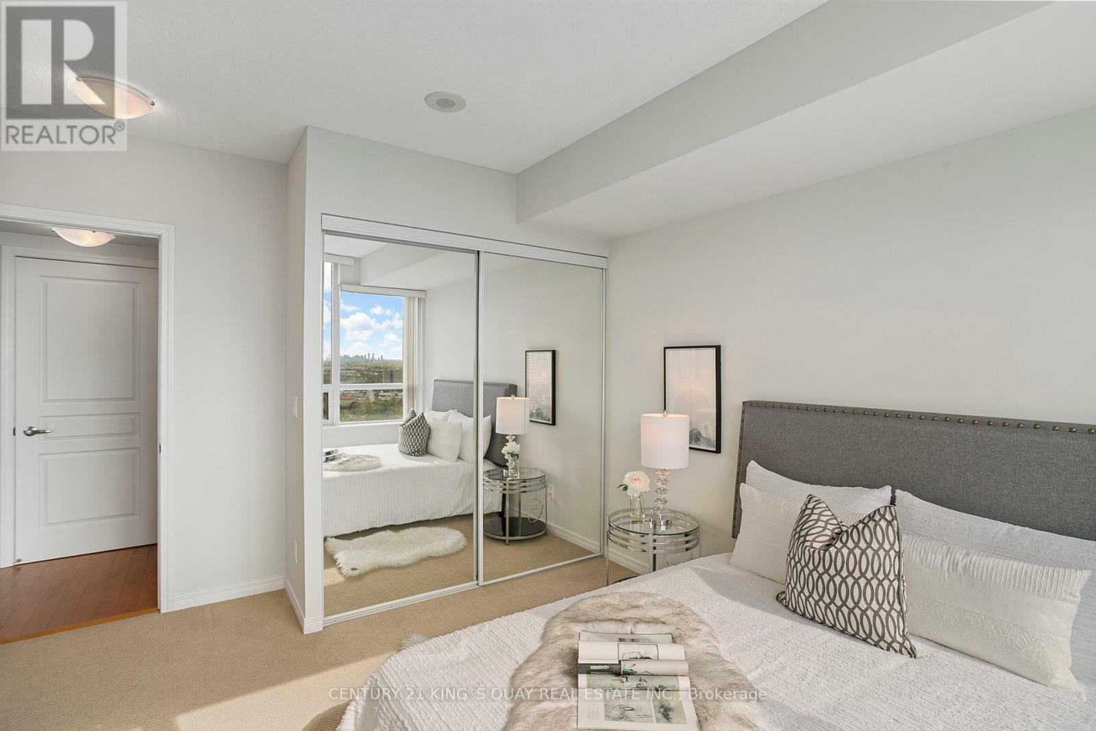 Property Photo:  2240 Lake Shore Boulevard West 2904  ON M8V 0A9 
