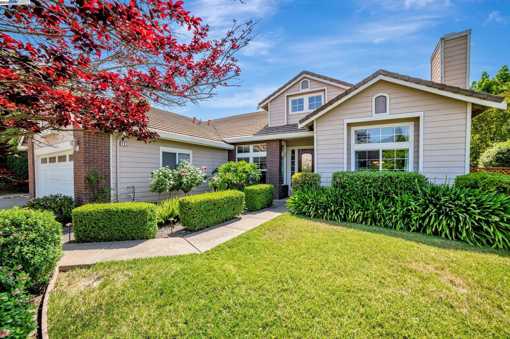 Property Photo: 403 403 Elsinore Way CA 94550