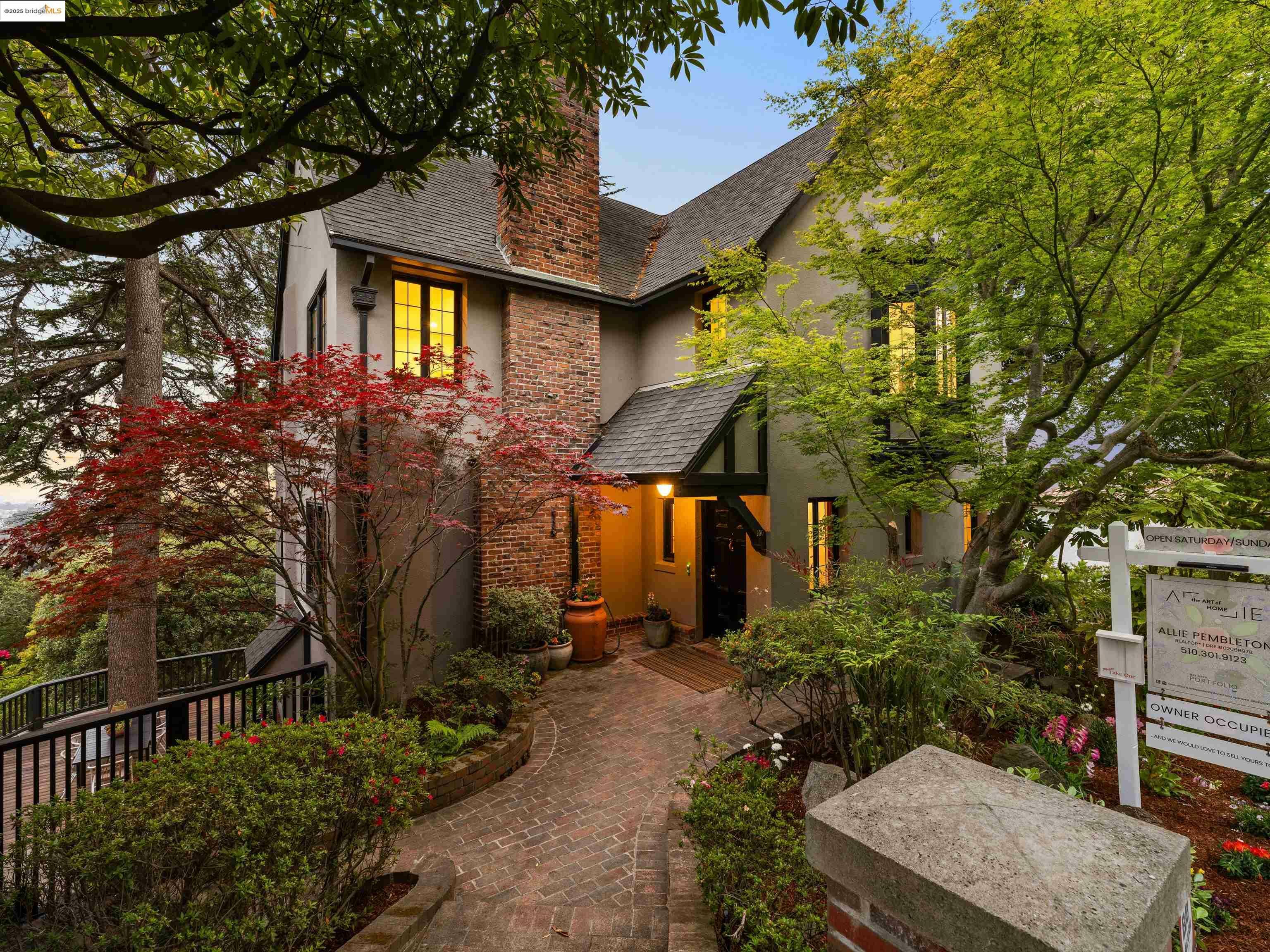Property Photo: 190 Stonewall Road CA 94705