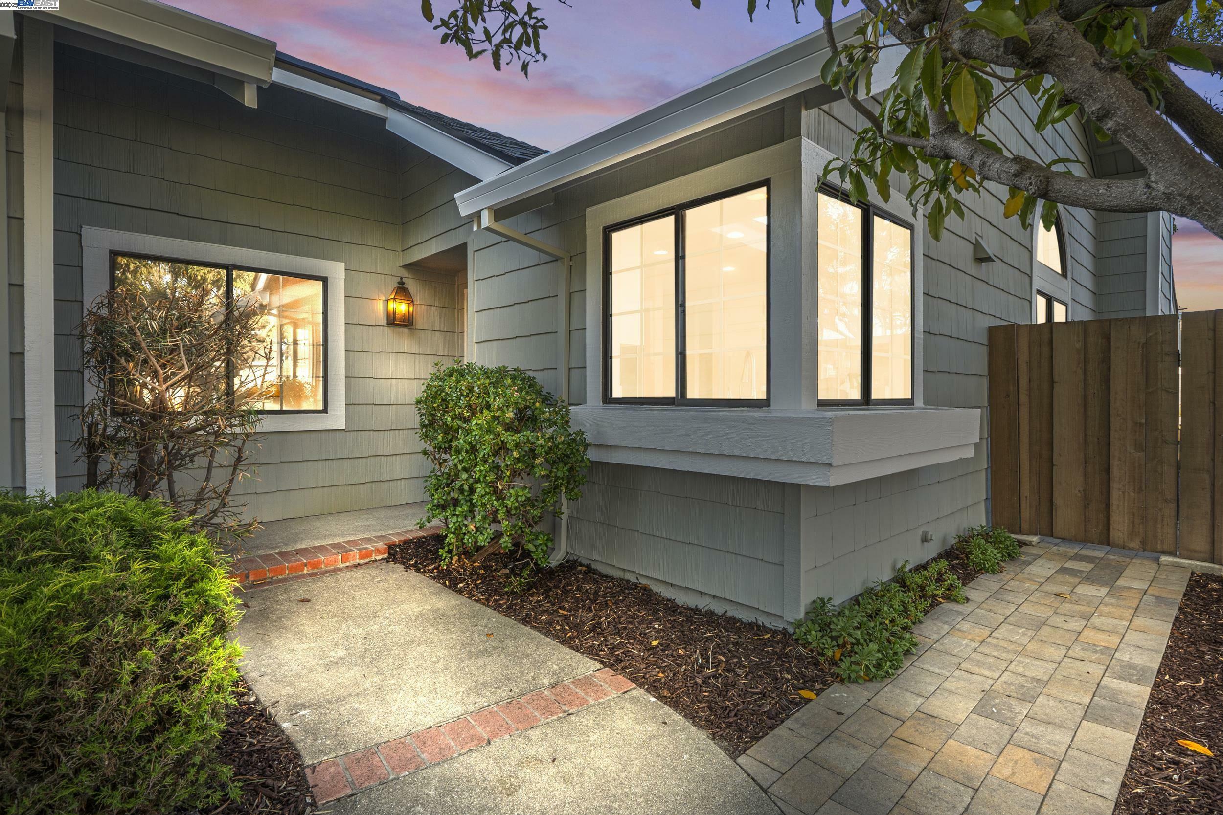 3525 McSherry Way  Alameda CA 94502 photo