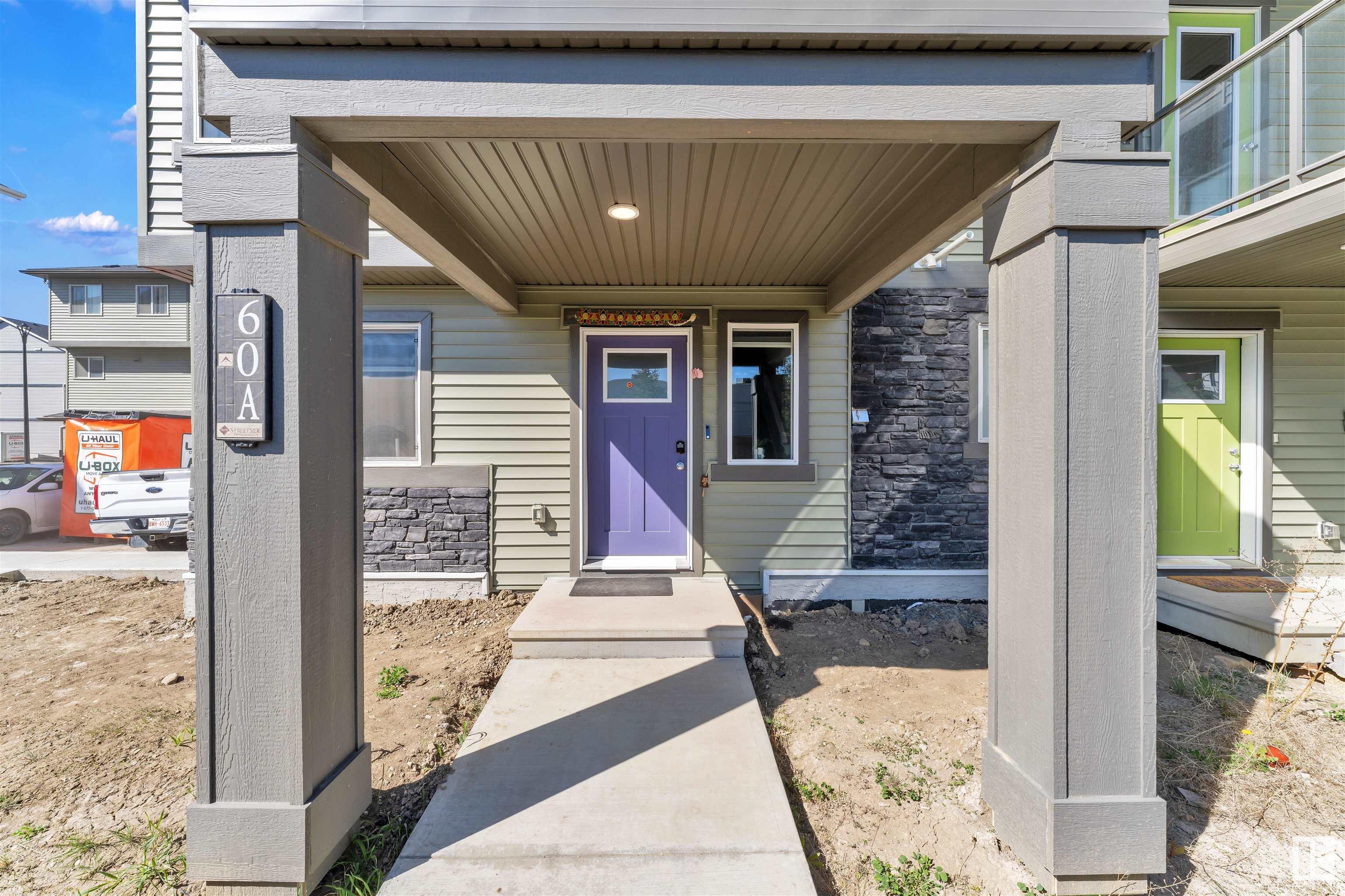 Property Photo:  60A 1530 Tamarack Bv NW  AB T6T 2E6 