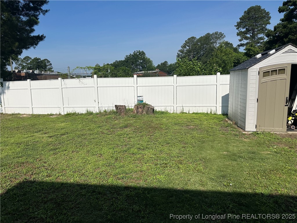 Property Photo: 2201 Riverwood Avenue NC 28358