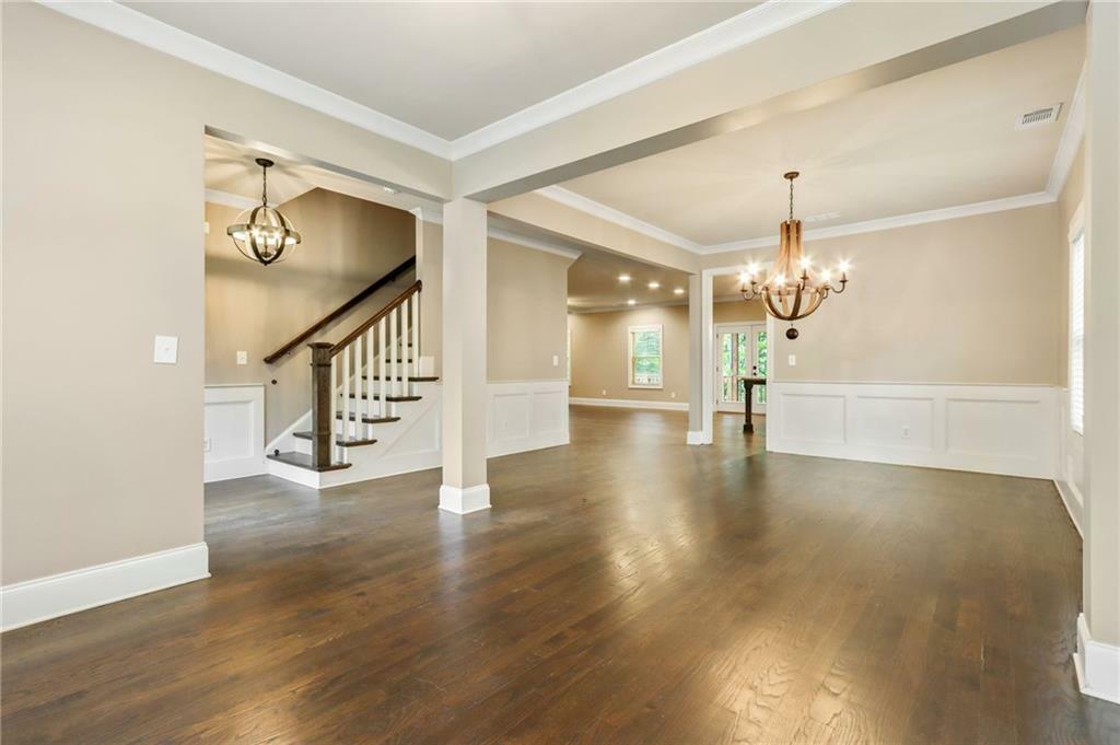 Property Photo: 3821 Chamblee Dunwoody Road GA 30341