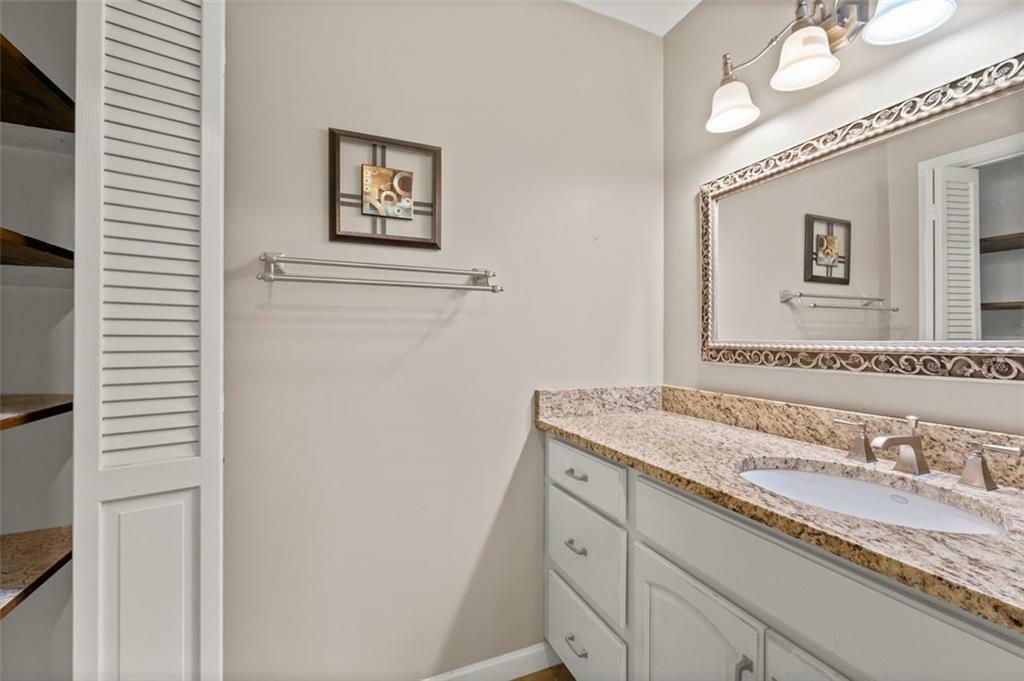 Property Photo: 297 Northgate Trace GA 30075