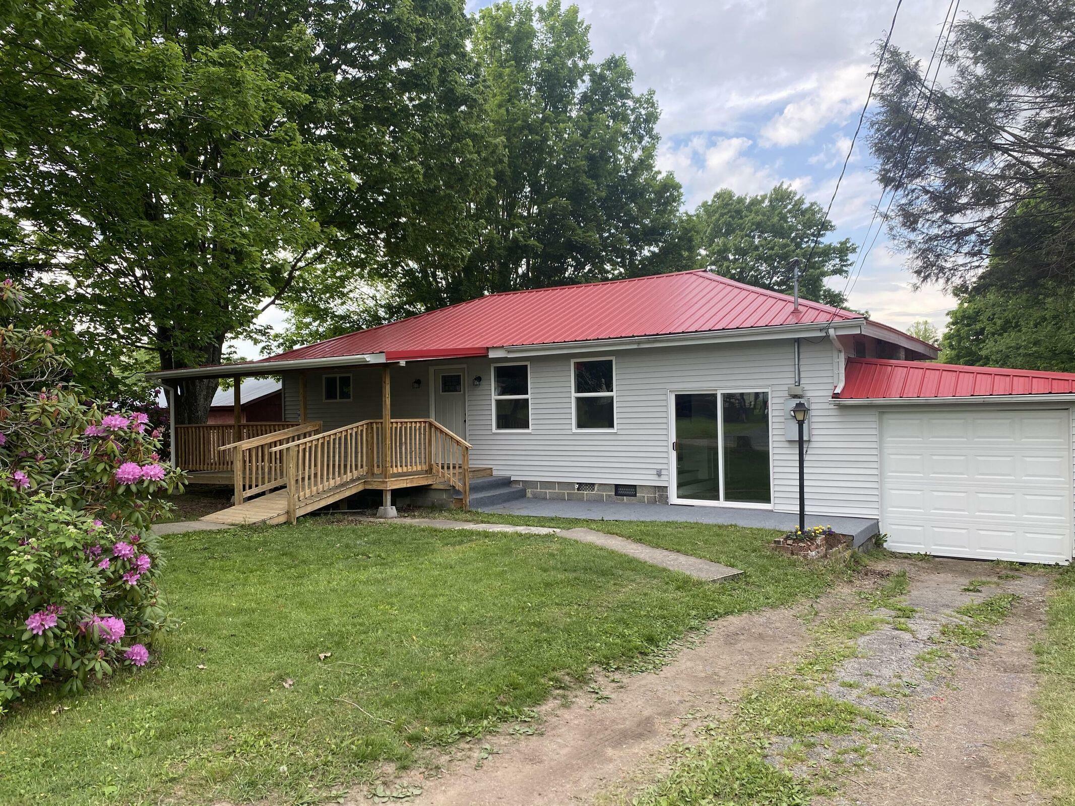 33 Dade Rd  Nettie WV 26681 photo