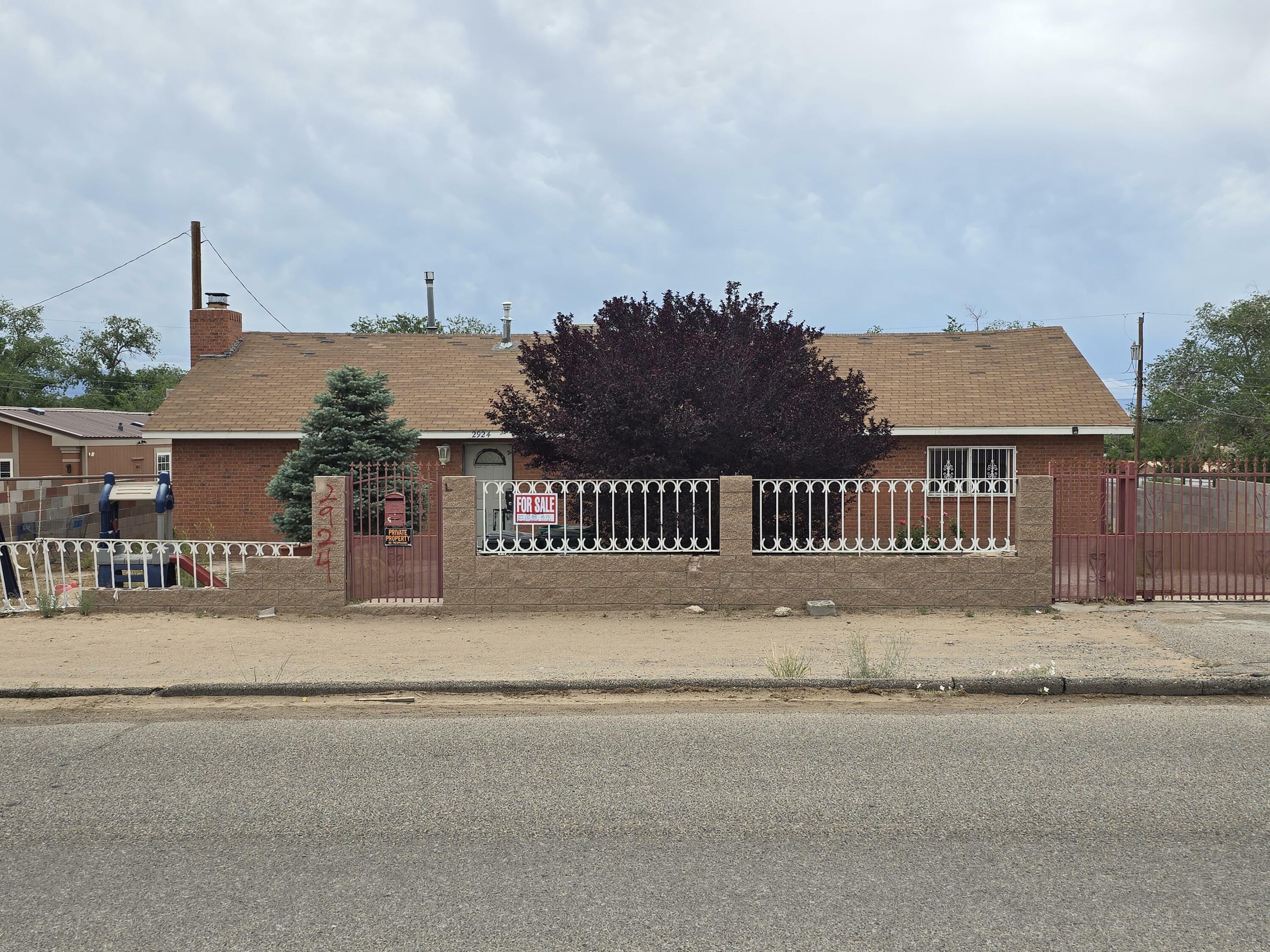 Property Photo: 2924 Owen Road SW NM 87121