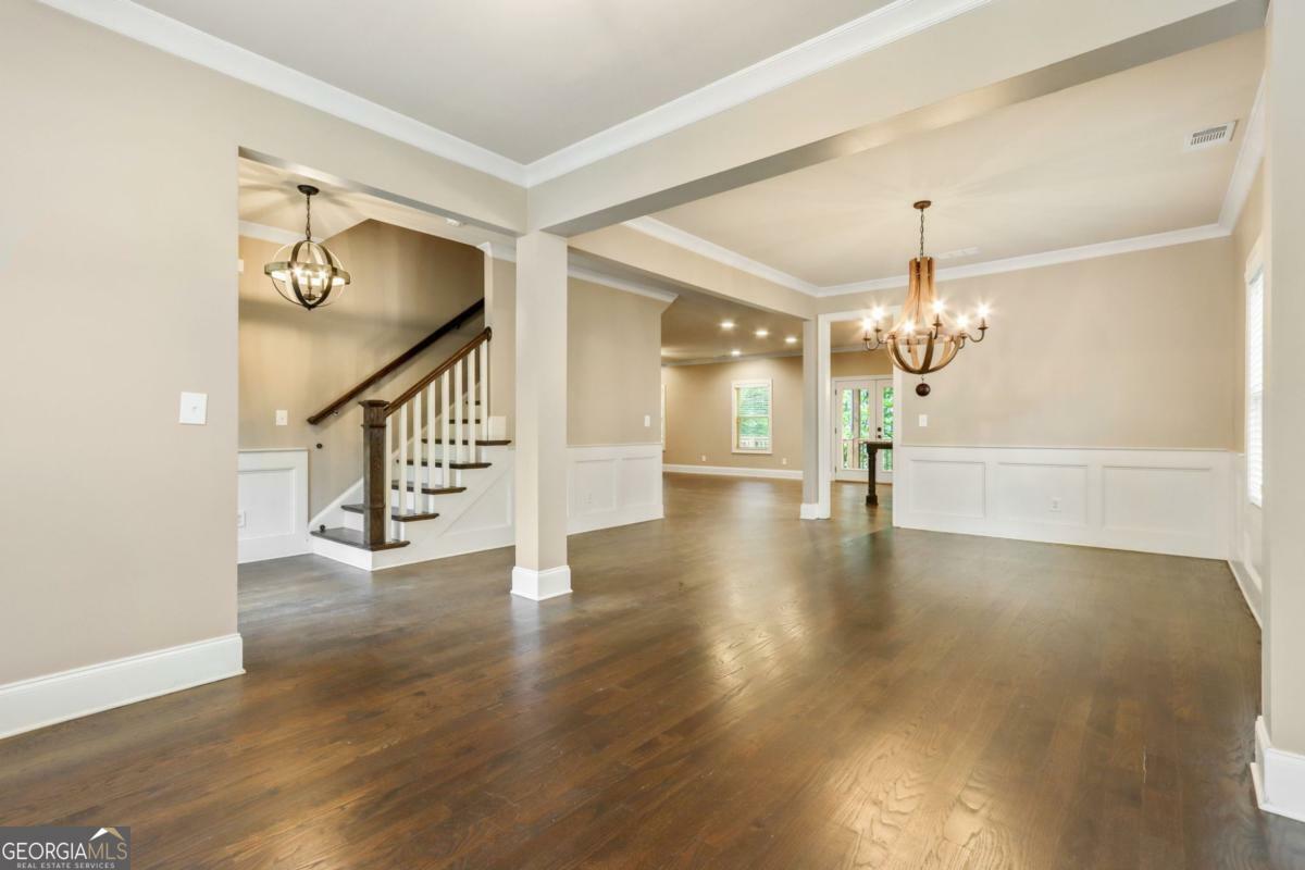Property Photo: 3821 Chamblee Dunwoody Road GA 30341