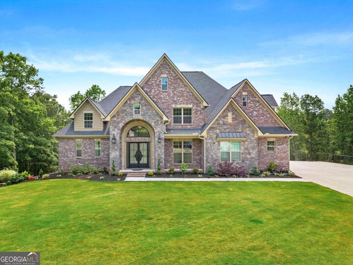 Property Photo:  7519 Waterview Cove  GA 30135 