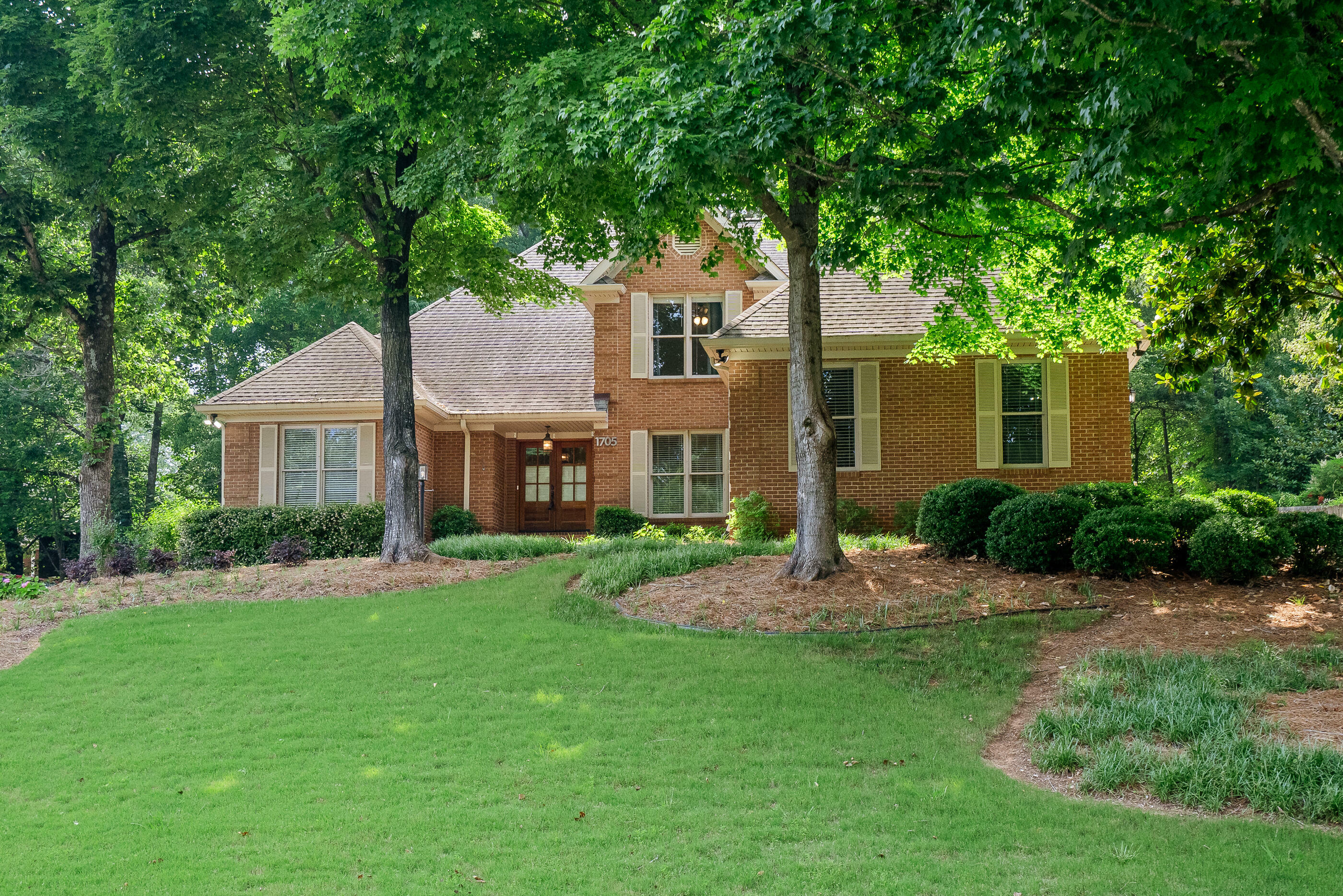 Property Photo: 1705 Wellington Drive GA 30720