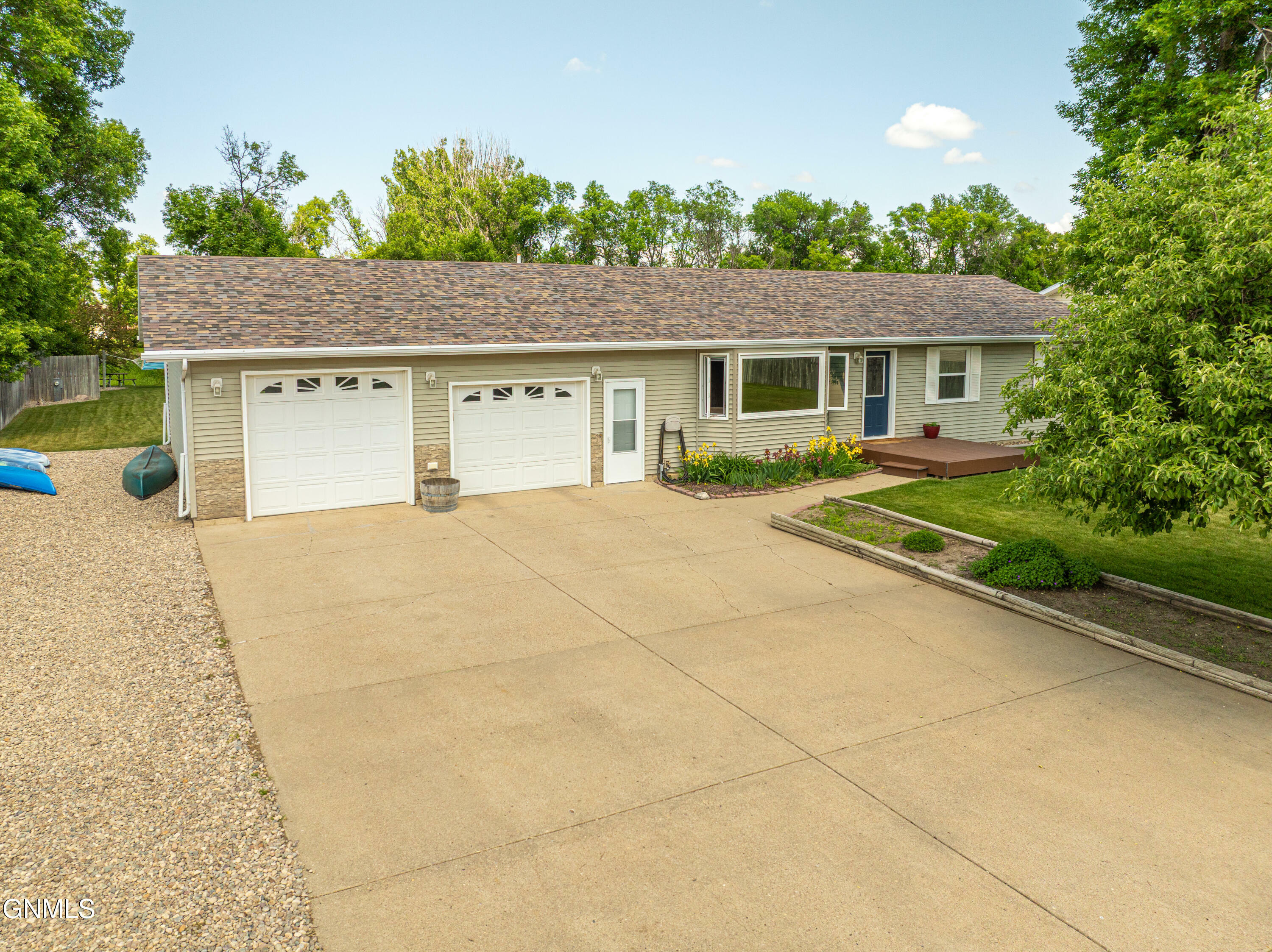 Property Photo: 508 Rosie Lane N ND 58554