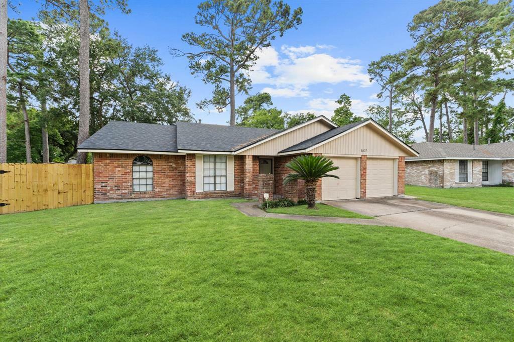 Property Photo: 9207 Loren Lane TX 77040