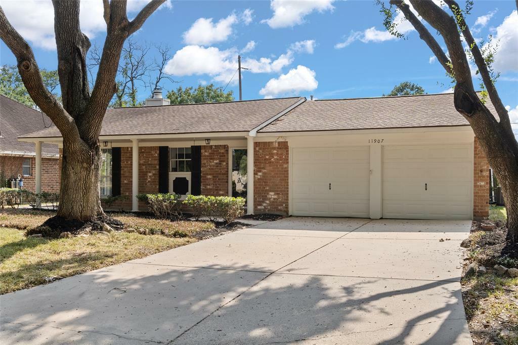 Property Photo: 11907 Windlake Drive TX 77070