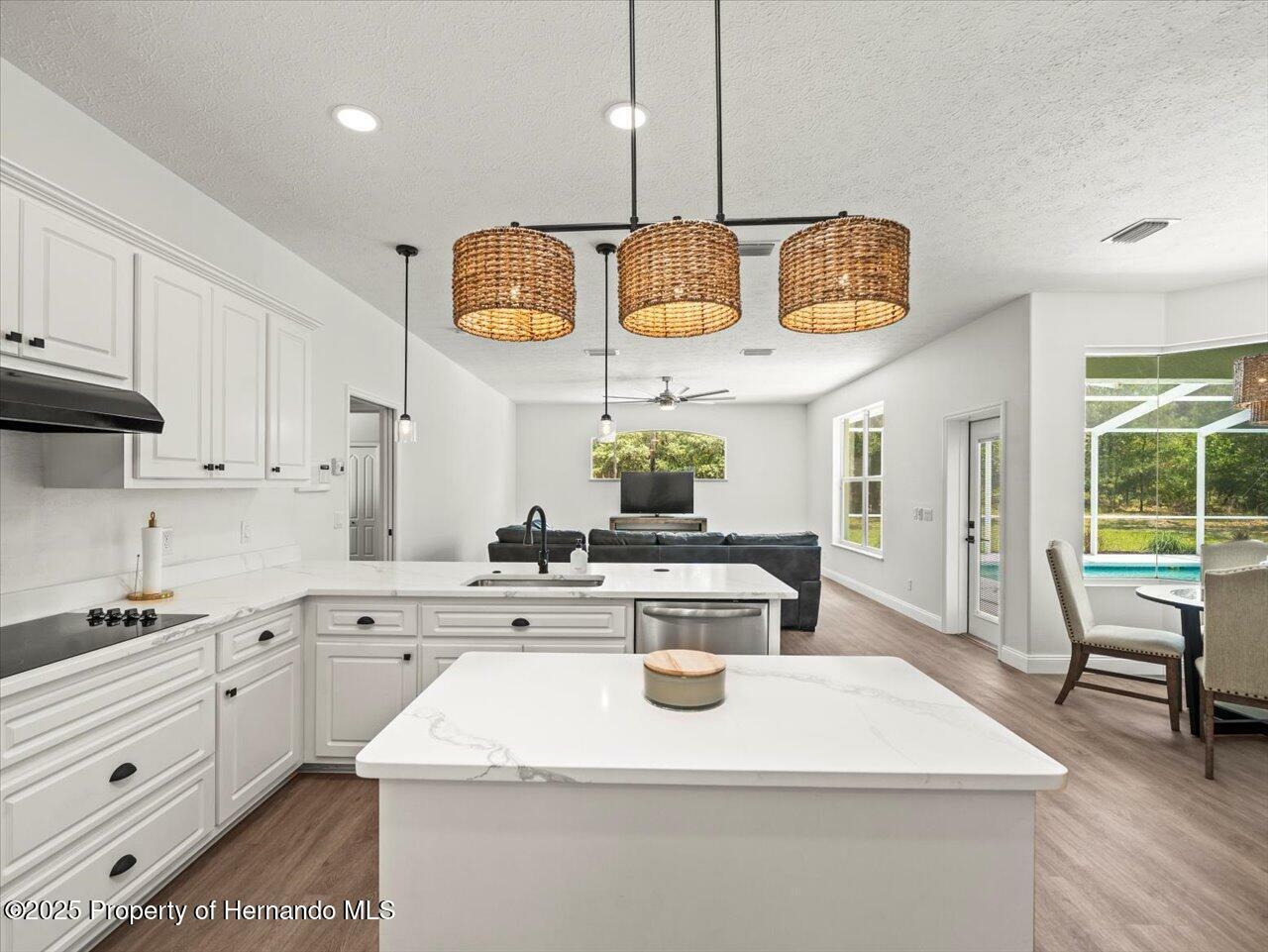 Property Photo: 2543 E Marcia Street FL 34453