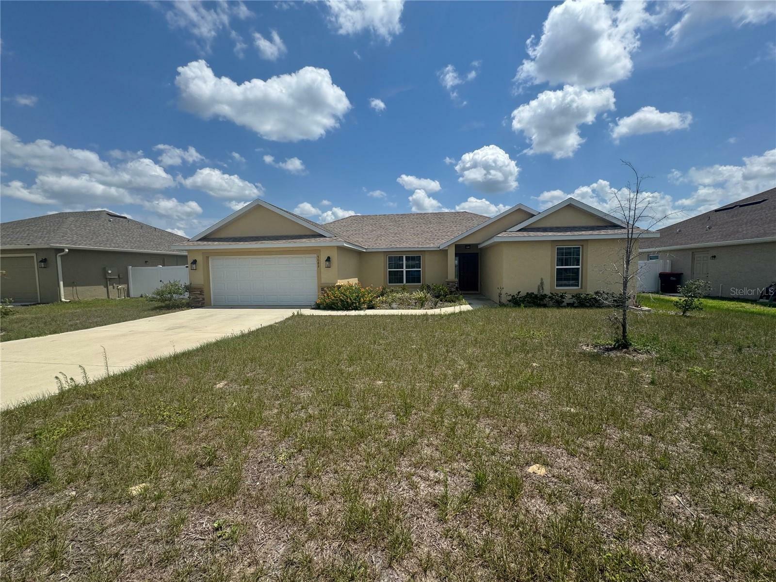 Property Photo: 5082 SW 91str Place FL 34476