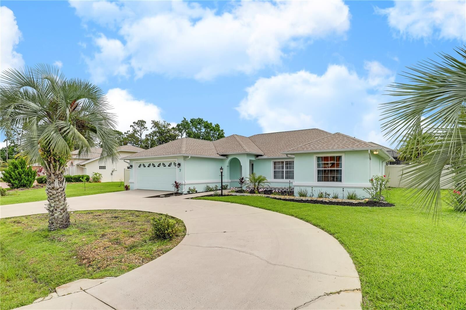 Property Photo:  7 Westgate Lane  FL 32164 