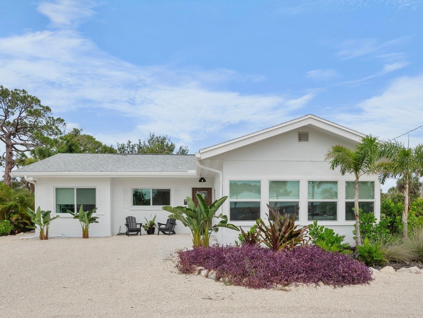 Property Photo: 404 Bayshore Road FL 34275