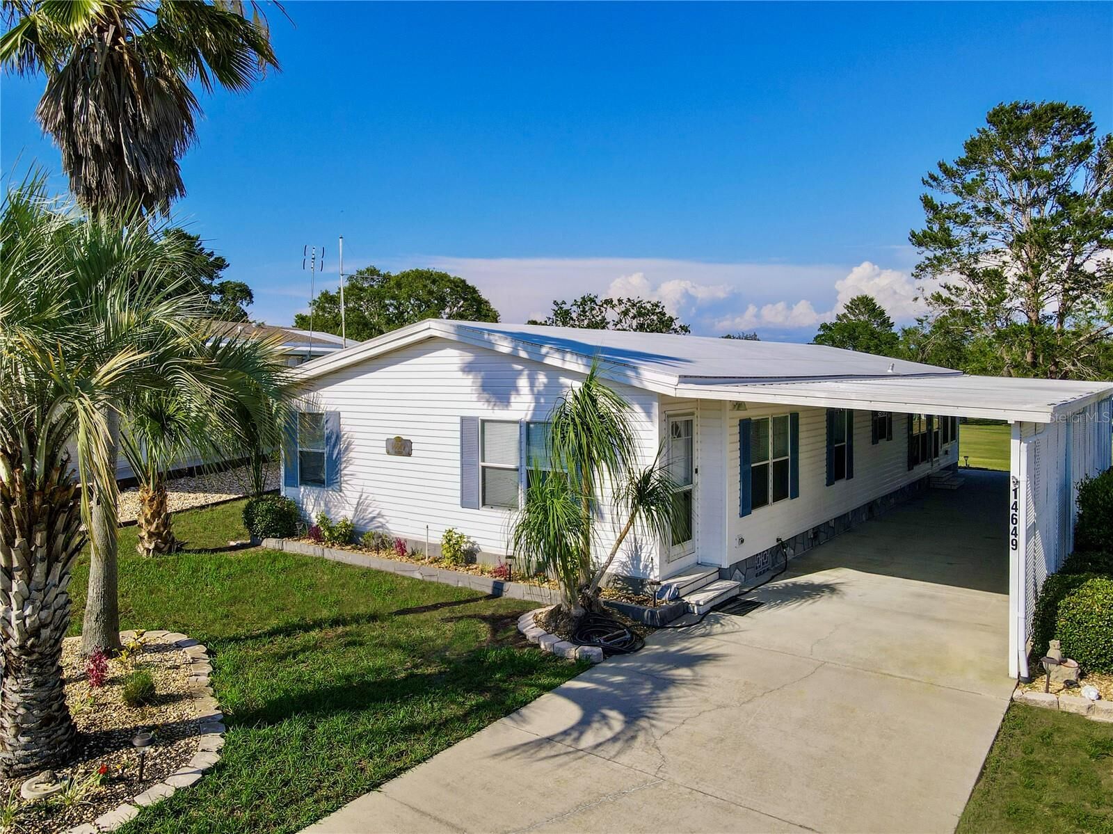 Property Photo:  14649 Rialto Avenue  FL 34613 
