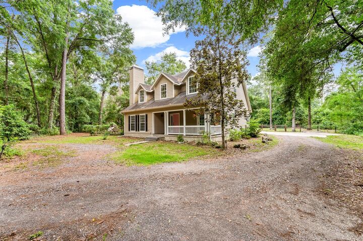 Property Photo:  1412 SW 98th Street  FL 32607 