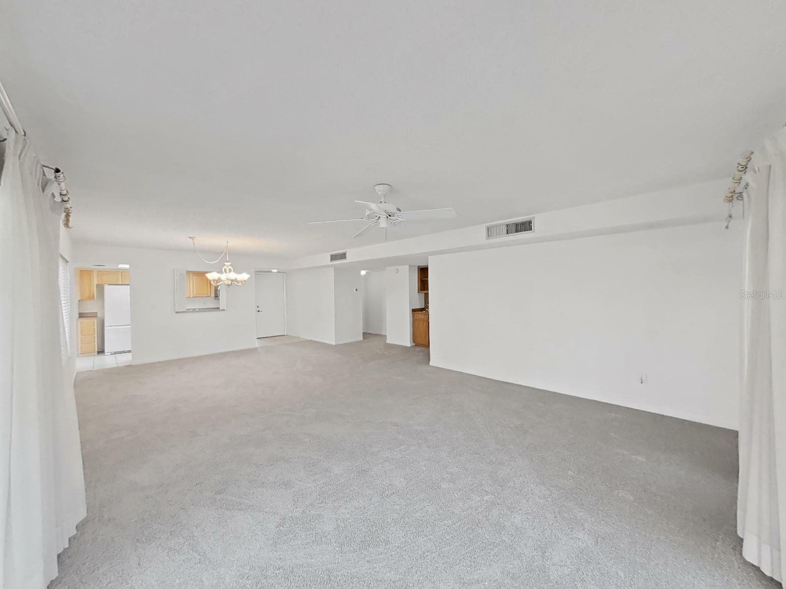 Property Photo: 700 Starkey Road 914 FL 33771