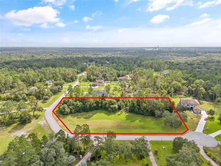 Property Photo: 13615 Gopher Pond Ct FL 34669