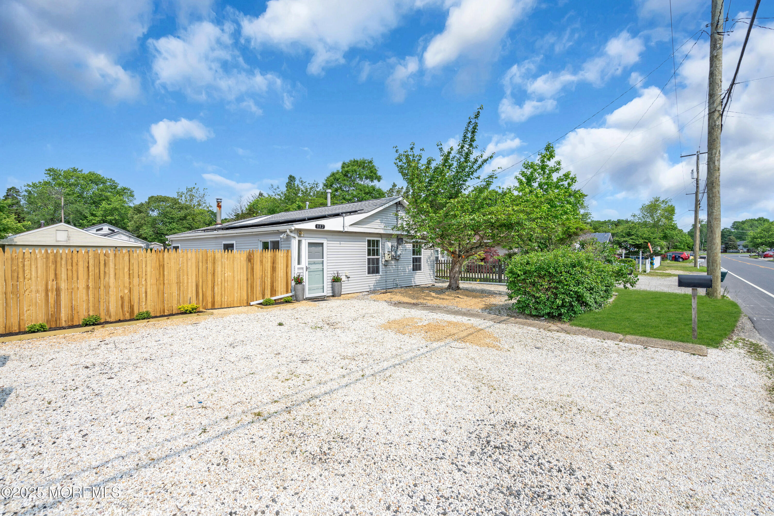 Property Photo: 882 Radio Road NJ 08087