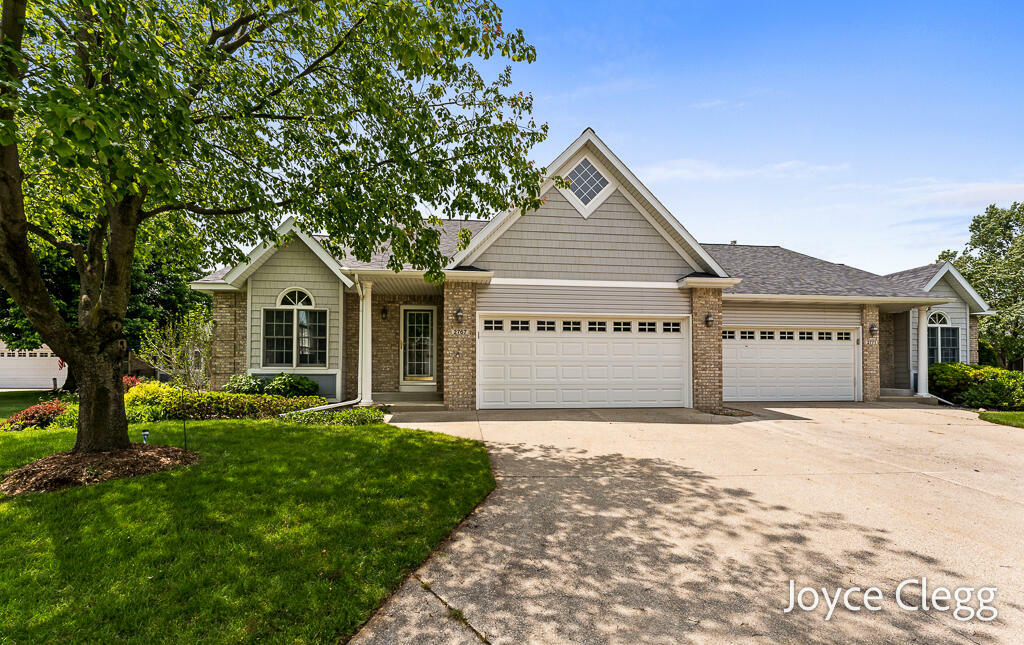 2767 Sandpiper Lane  Holland MI 49424 photo